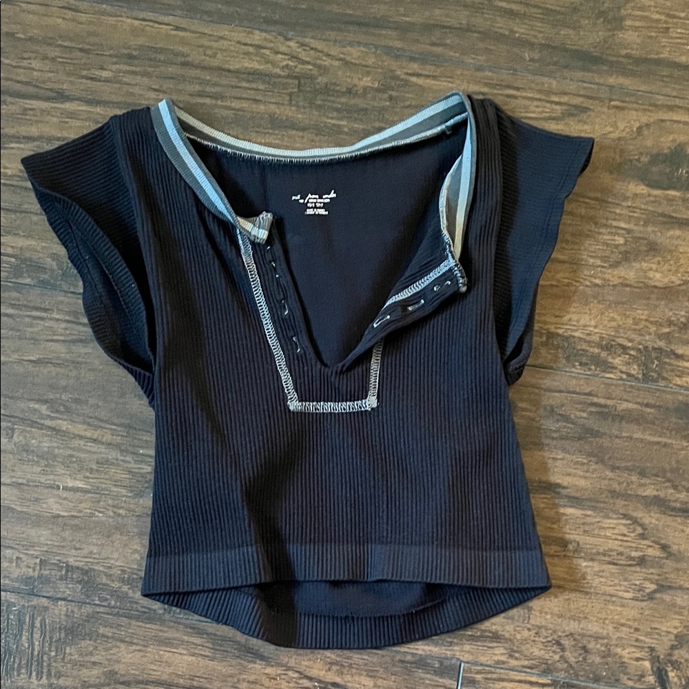 Urban Outfitters Black Ribbed Crop Top